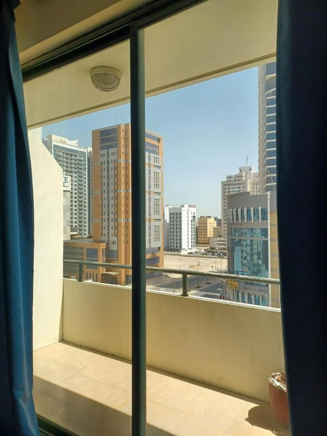 Al Abbas Tower Lägenhet Manama Exteriör bild